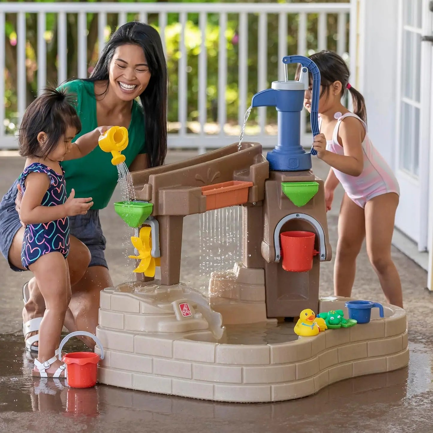 Pump & Splash Discovery Pond Water Table, Kids Water Sensory Activity Pool, Summer Outdoor Toys, 10 Piece Toy Accessories, For T