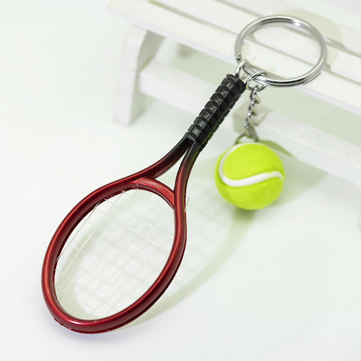 Golf Ball Key Chain Top Grade Metal Keychain Car Key Chain Key Ring Sporting Goods Sports Gift for Man Souvenir Ball Key Ring