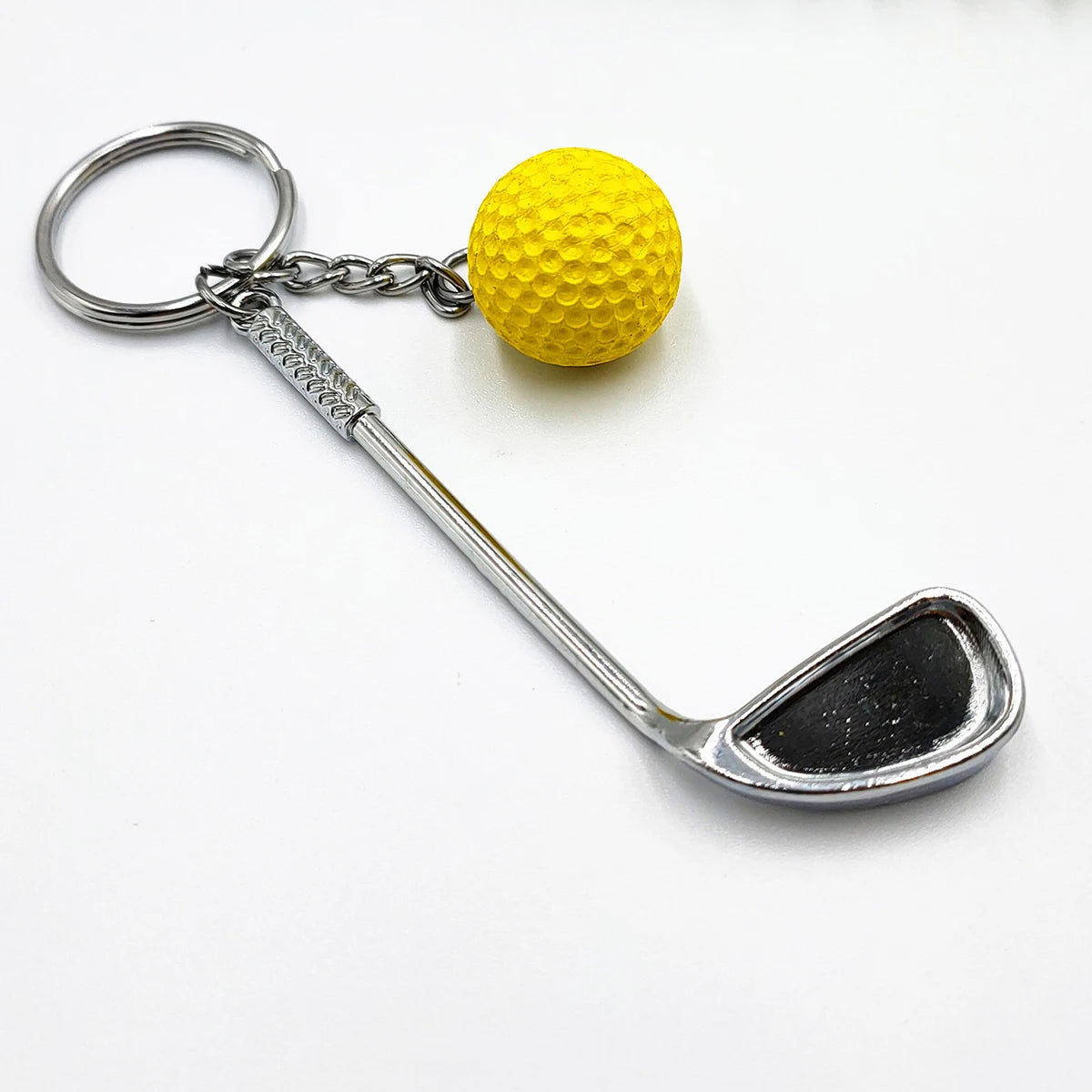 Golf Ball Key Chain Top Grade Metal Keychain Car Key Chain Key Ring Sporting Goods Sports Gift for Man Souvenir Ball Key Ring