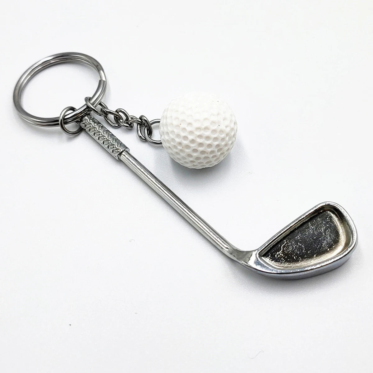 Golf Ball Key Chain Top Grade Metal Keychain Car Key Chain Key Ring Sporting Goods Sports Gift for Man Souvenir Ball Key Ring